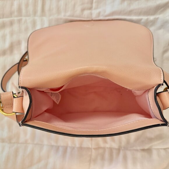Old Navy Crossbody Saddle Bag in Pink - Picture 5 of 7